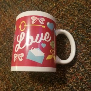 "Love" Lettering Beverage Drink Coffee Tea Cup Mug